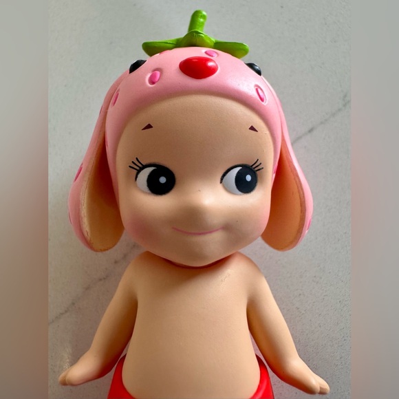 Sonny Angel Strawberry Love Series - Lop Bunny Ears 🐰 New - Picture 4 of 8